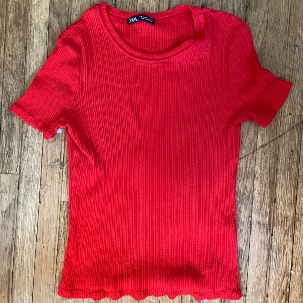Zara Ribbed Red Top